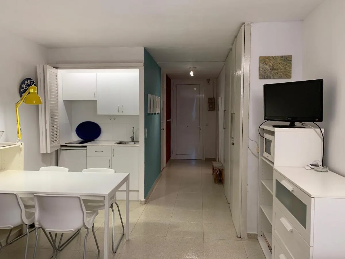 Isla Apart Sitges 0*,  Espanha
